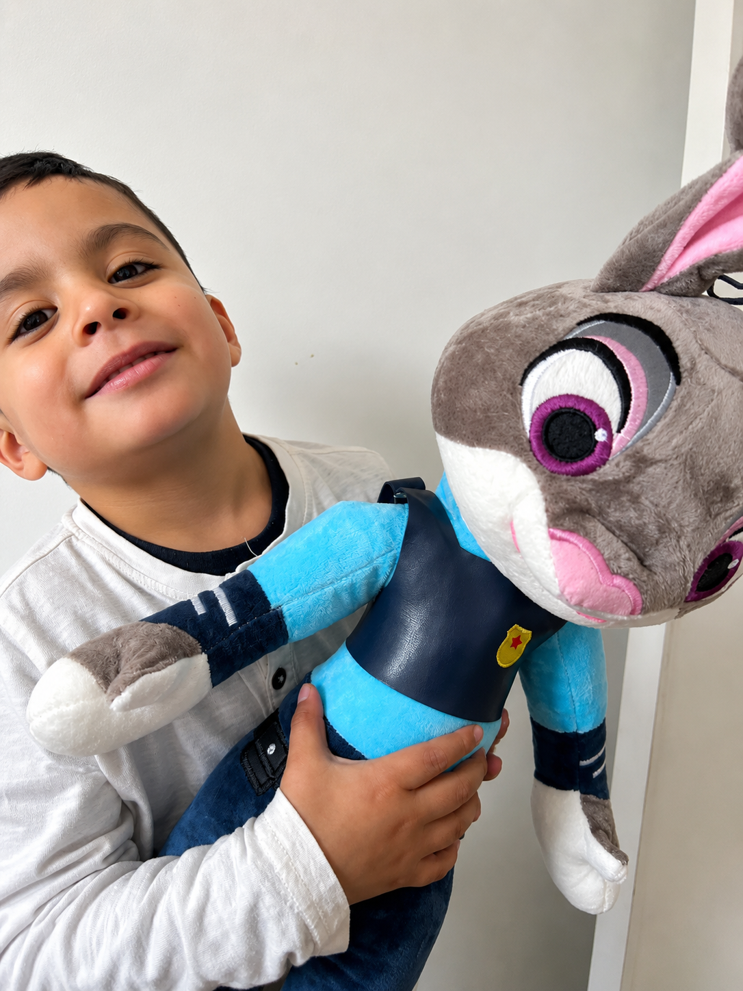 Peluche Conejita Policía – Estilo Animado | 70 cm