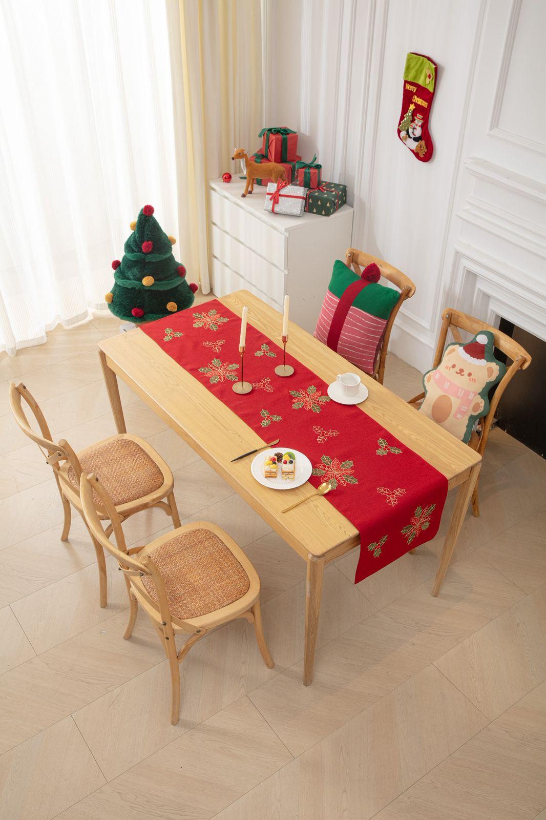 Camino de Mesa Navidad en Lino Bordado – Decoración Premium