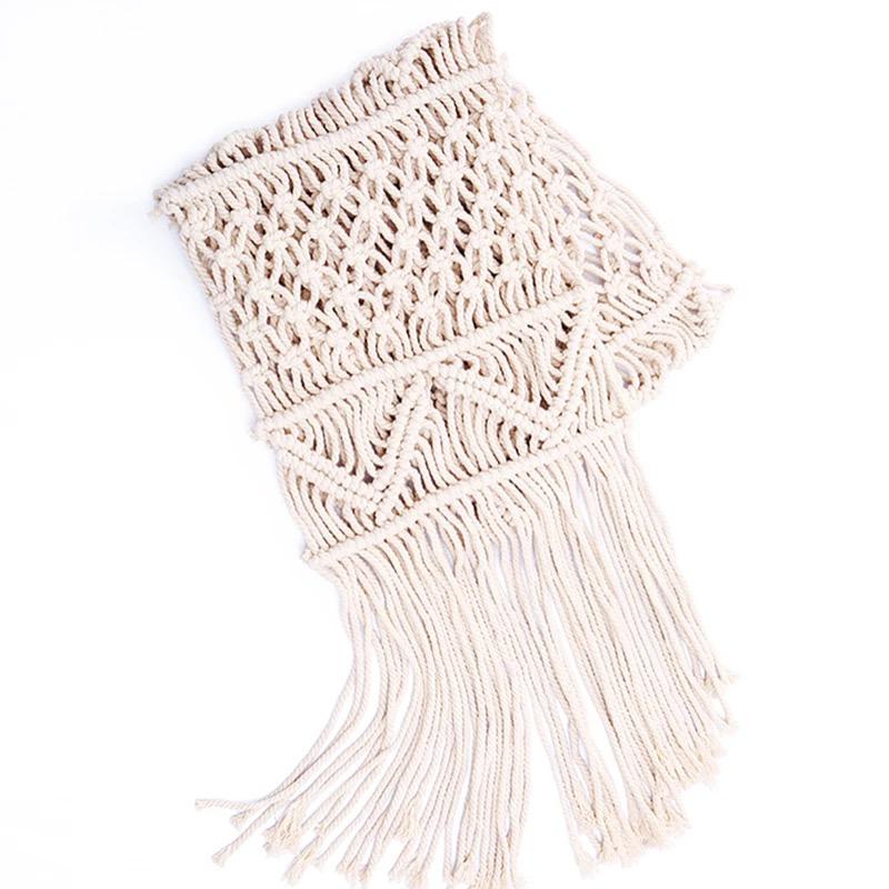 Camino de mesa de macramé