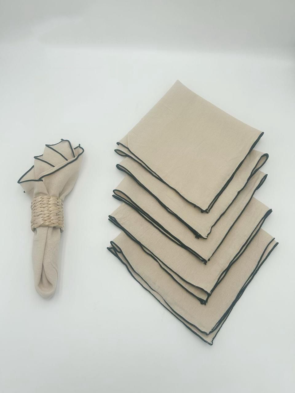 Set de  6 servilletas beige 40x40cm en algodón
