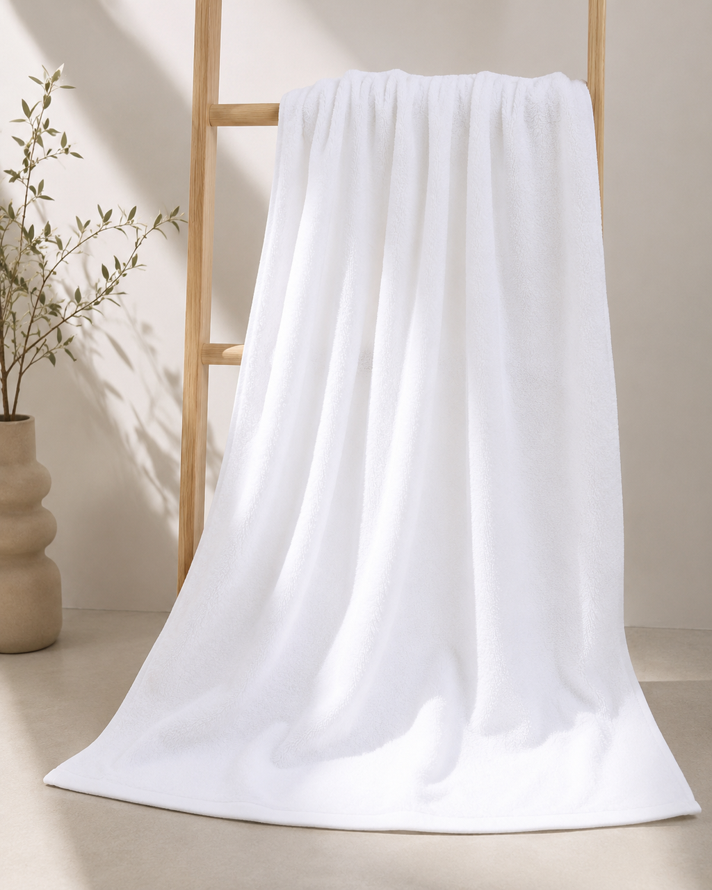 Toallón Blanco 100% Algodón 80x180 cm – Suave y Absorbente