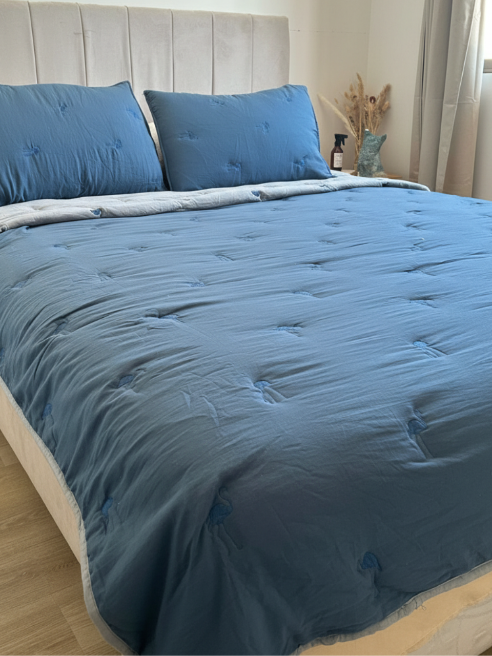 Cubrecama Bordado De Algodón 1.5 Plazas, Flamenco Azul