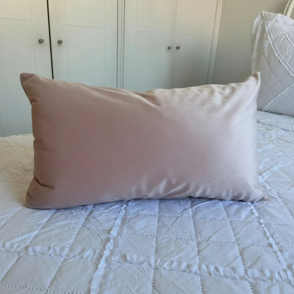 Funda de Cojín Rectangular Terciopelo 30×50 cm – Rosa Nude, Liso.