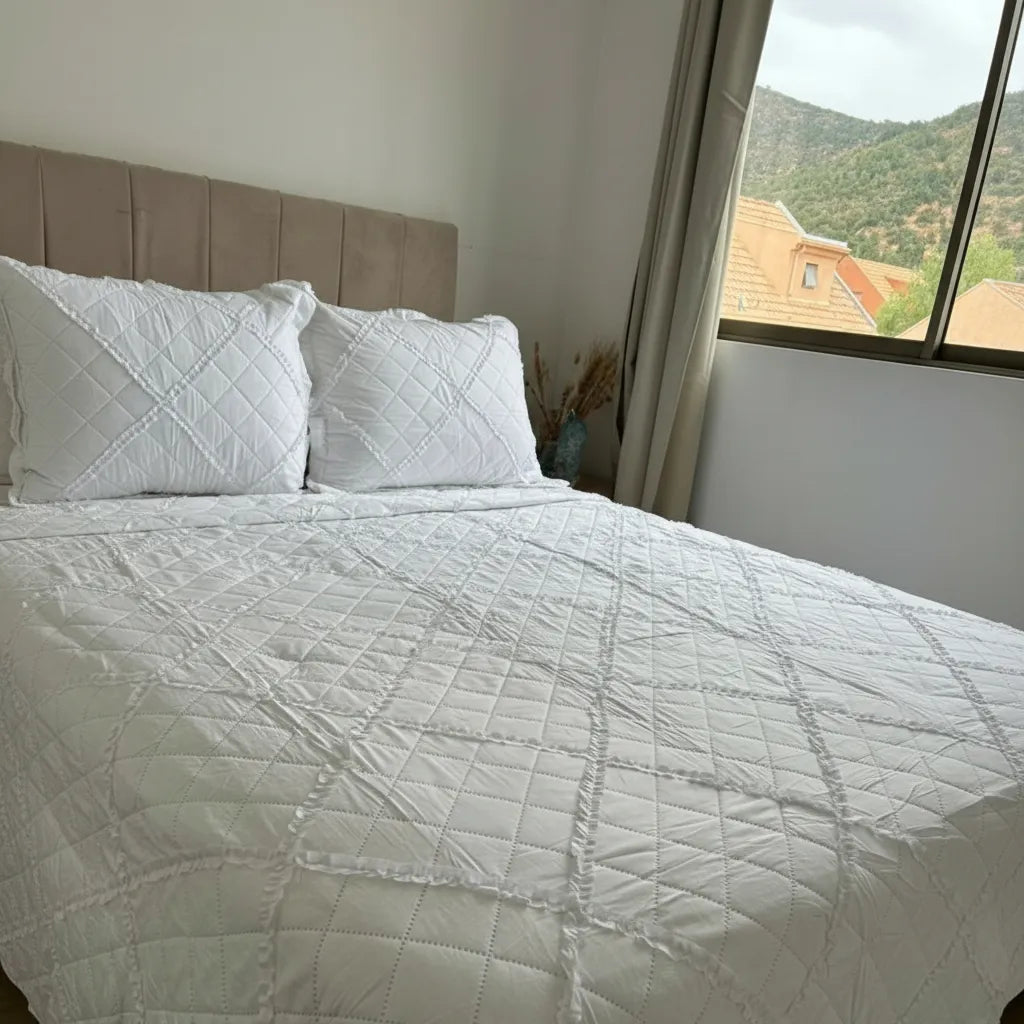 Cubrecama Con Vuelos Blanco King