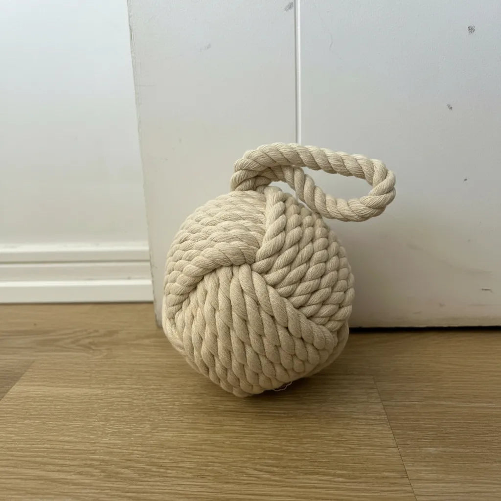 Tope de Puerta Decorativo de Yute · Bola Rústica (1,85 kg)