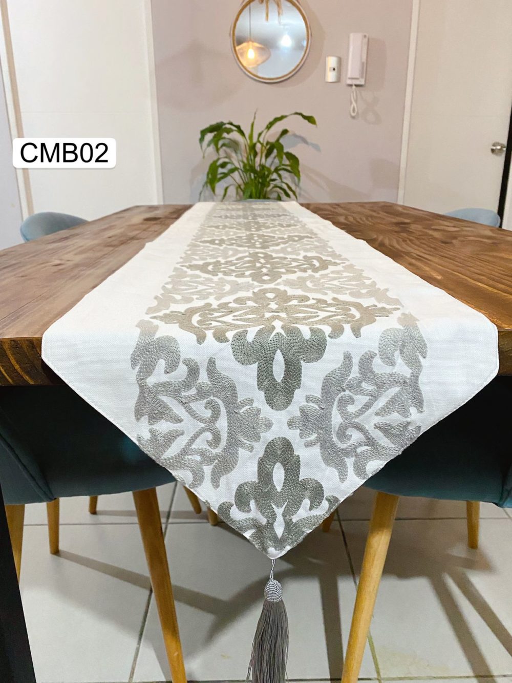 Caminos de mesa con detalles bordados/ oferta - Imagen 2