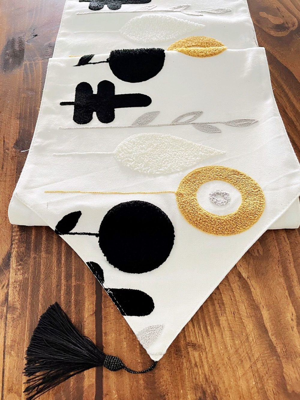 Caminos de mesa con detalles bordados/ oferta - Imagen 14