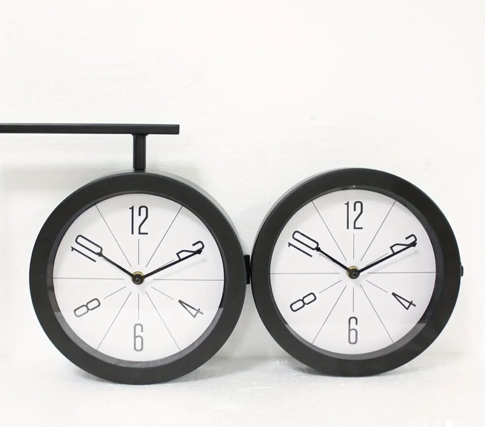 Reloj de pared doble cara, material hierro - Imagen 3