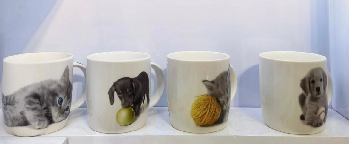 set de  4 tazas con diseños